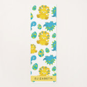 恐竜のパターン、可愛い恐竜、あなたの名前 ヨガマット (正面)