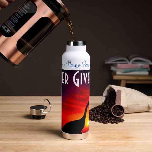 恐竜のパーソナライズされた名前と文字 ウォーターボトル (コーヒー)