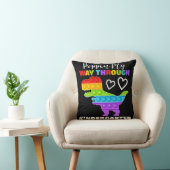 恐竜のポピンが幼稚園を通る クッション (椅子)