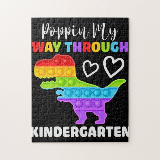 恐竜のポピンが幼稚園を通る ジグソーパズル (縦)