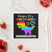 恐竜のポピンが幼稚園を通る スタンダードカクテルナプキン (インサイチュ)