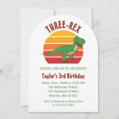 恐竜のレックスがテーマの楽しいジェンダーニュートラルな3歳の誕生日 招待状 (正面)