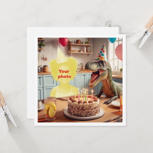 恐竜のヴェロキラプトルと一緒にお誕生日おめでとう カード (正面/裏面インサイチュ)