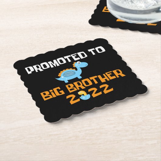 恐竜の卵孵化がビッグブラザーに昇格 ペーパーコースター (アングル)