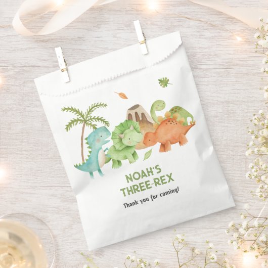恐竜の好意バッグボーイ誕生日トレックストリケラトプス フェイバーバッグ (クリップ留めされた状態)