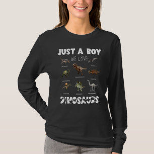 恐竜の子供を愛する少年が恐竜を恐竜に Tシャツ