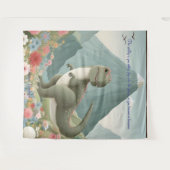 恐竜の山の花のパーソナライズされたタペストリー タペストリー (正面(横))