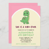 恐竜の招待状女の子4th誕生日ピンクかわいい 招待状 (正面/裏面)