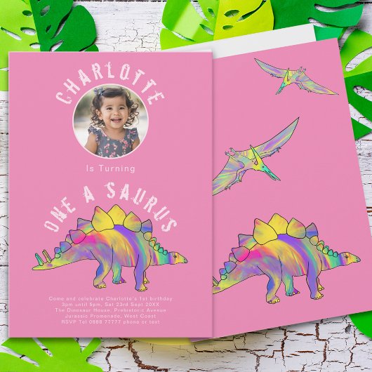恐竜の最初の誕生日パーティーピンク 招待状