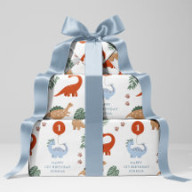 恐竜の最初の誕生日パーティー名前をカスタムする