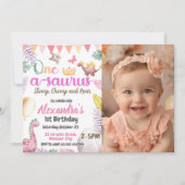 恐竜の最初の誕生日フォトワンサウルスの女の子 招待状 (正面)