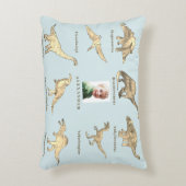 恐竜の男のパーソナライズされた子の名前とフォトブルー アクセントクッション (正面(垂直))