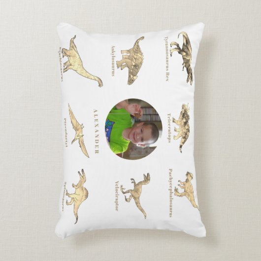 恐竜の男パーソナライズされたの子の名前と写真 アクセントクッション (正面(垂直))