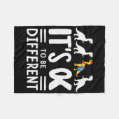 恐竜の自閉症違う意識KになるOk フリースブランケット (正面(横))