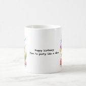 恐竜の誕生日おもしろマグカップ – “恐竜のようにパーティーを楽しもう  コーヒーマグカップ (中央)