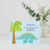 恐竜の誕生日の男の子は感謝していしています サンキューカード (スタンド正面)