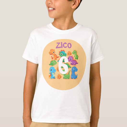 恐竜の誕生日パーソナライズTシャツ Tシャツ (正面)
