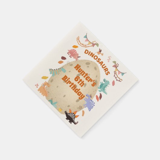 恐竜の誕生日パーティーと巨大なディノ卵 スタンダードカクテルナプキン (角)