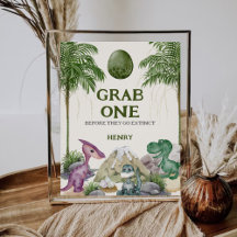 恐竜の誕生日パーティーの好意のサイン