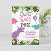 恐竜の誕生日招待状野生と3つのディノパーティー 招待状 (スタンド正面)