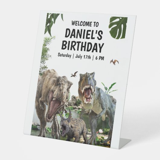 恐竜の誕生日招待状 ディノ ティラノサウルス 誕生日 台座サイン (正面)