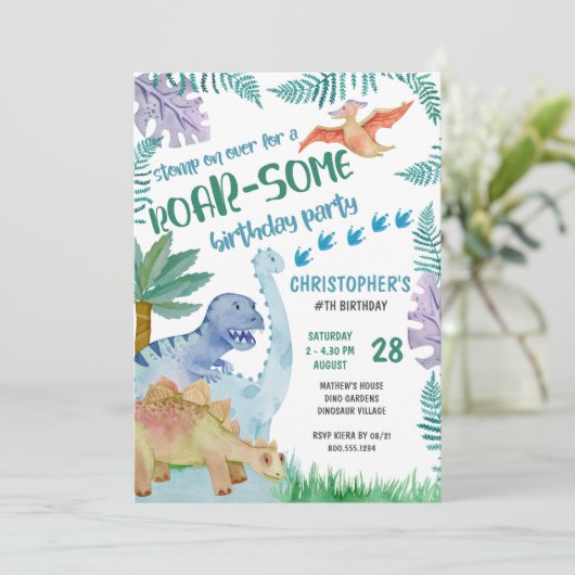 恐竜の轟音 – 誕生日パーティー少年たち任意の年齢 招待状 (スタンド正面)
