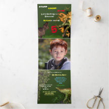 恐竜の轟音Tレックス絶滅した動物の少年のパーティー