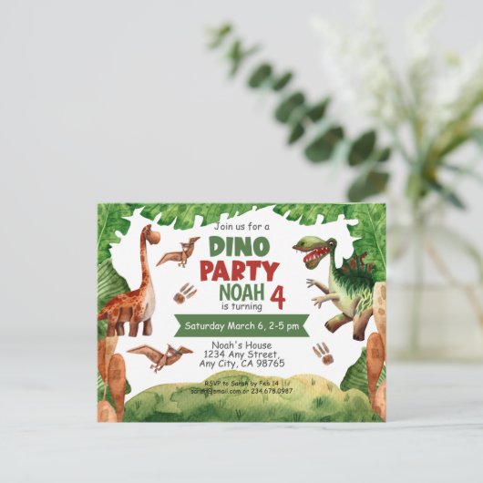 恐竜の4歳誕生日パーティー招待状ポストカード ポストカード (スタンド正面)