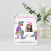 恐竜をテーマにした女の子の誕生日パーティピンクの予算 インビテーションポストカード (スタンド正面)