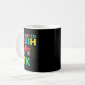 恐竜を倒すぞ！面白いＴｋスクールグッズ コーヒーマグカップ (正面左)