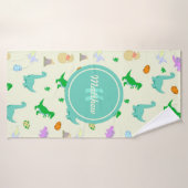 恐竜カラフルと卵パターン子供たち男の子モノグラム バスタオル (バスタオル)