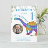 恐竜カラフルの最初の誕生日パーティー 招待状 (スタンド正面)