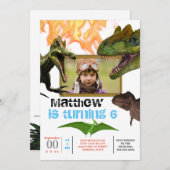 恐竜テーマの誕生日パーティーtレックス炎写真 招待状 (正面/裏面)