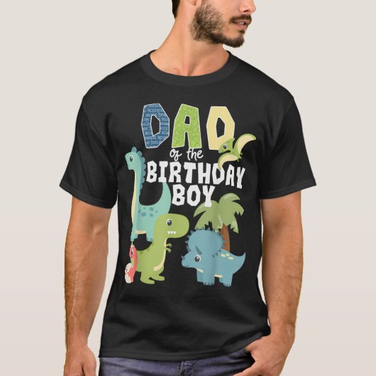 恐竜テーマの誕生日 お誕生日おめでとうパパ Tシャツ (正面)