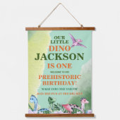 恐竜テーマ1歳の誕生日 吊り下げ型タペストリー (正面)