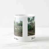 恐竜パラサウロフスが個人化されたマグ コーヒーマグカップ (中央)