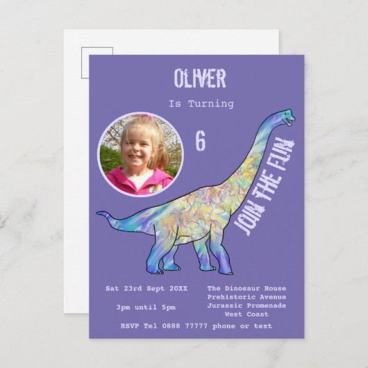 恐竜ブラチオサウルス女の子誕生日紫の写真 インビテーションポストカード (正面/裏面)