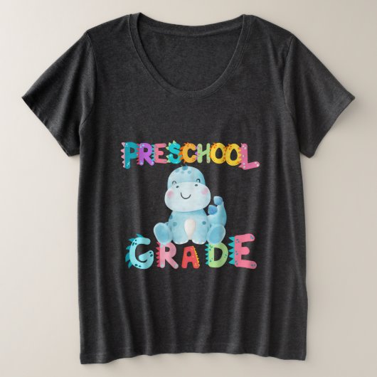 恐竜プレスクールGRADE分隊先生 プラスサイズTシャツ (デザイン正面)