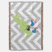 恐竜ローラスケートで滑る保持無線 スローブランケット (正面縦)