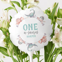 恐竜ワンサウルス1歳の誕生日