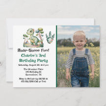 恐竜冒険少年の誕生日パーティー