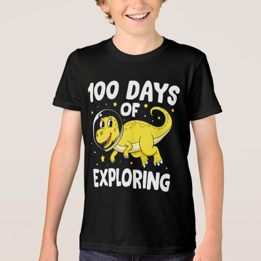 恐竜宇宙飛行士100日間の探検 100日目 トライブレンドTシャツ (正面)