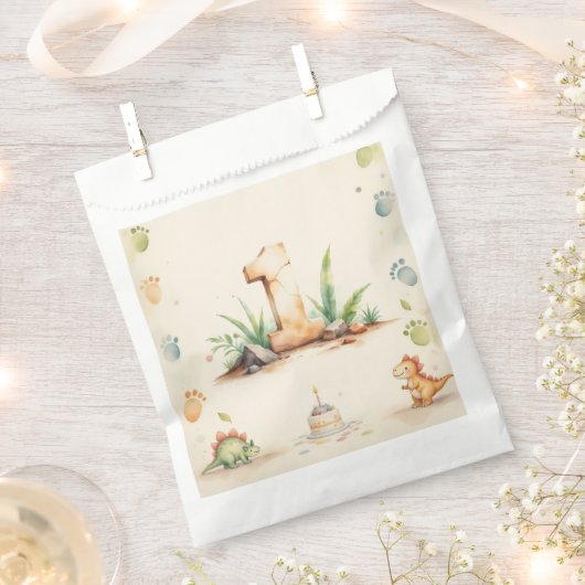 恐竜1歳の誕生日のお祝いバッグワンサウルスパーティー フェイバーバッグ (クリップ留めされた状態)