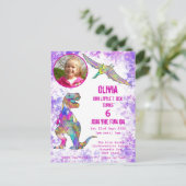 恐竜5誕生日Tレックスガールフォトパープルピンク インビテーションポストカード (スタンド正面)