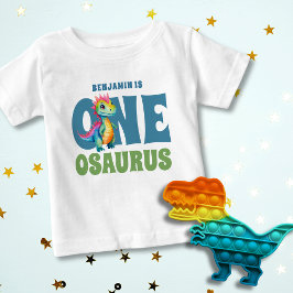 恐竜 1歳の誕生日 かわいい オーダーメイド 名前 1歳になりました ベビーTシャツ