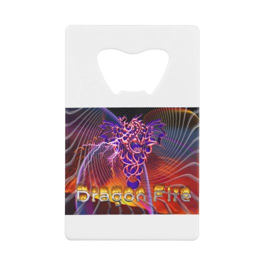 息をのむようなドラゴンファイアデザイン クレジットカード栓抜き (正面)