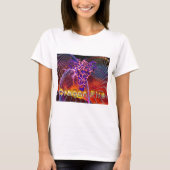 息をのむようなドラゴンファイアデザイン Tシャツ (正面)