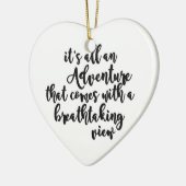 息をのむような景色を望む冒険白黒 セラミックオーナメント (左)