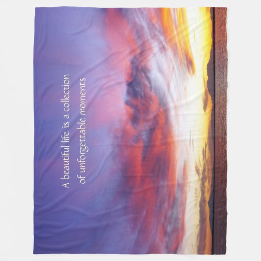 息をのむような海の夕日 フリースブランケット (正面)