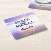 息を吸い込み、吸い出し、動きやる気を起こさせるて スクエアペーパーコースター (アングル)